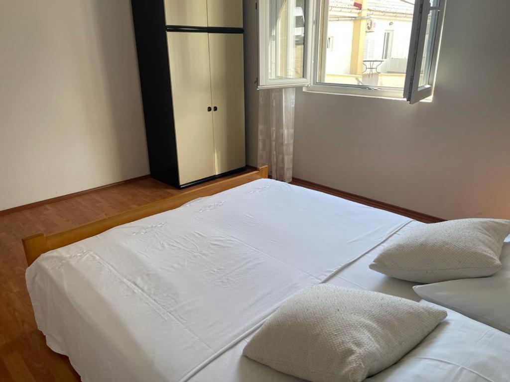 Apartments Puntica Metajna Ngoại thất bức ảnh