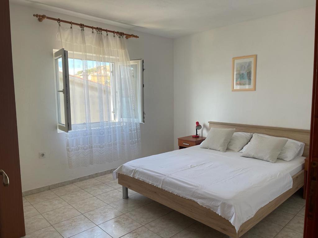 Apartments Puntica Metajna Ngoại thất bức ảnh