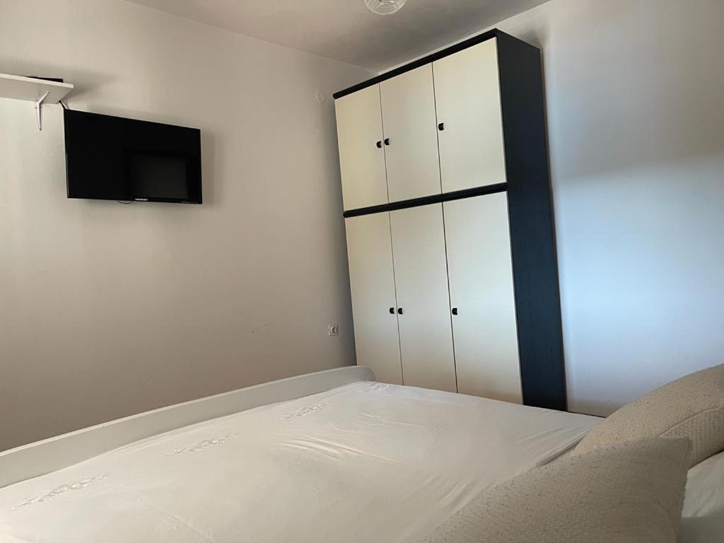 Apartments Puntica Metajna Ngoại thất bức ảnh