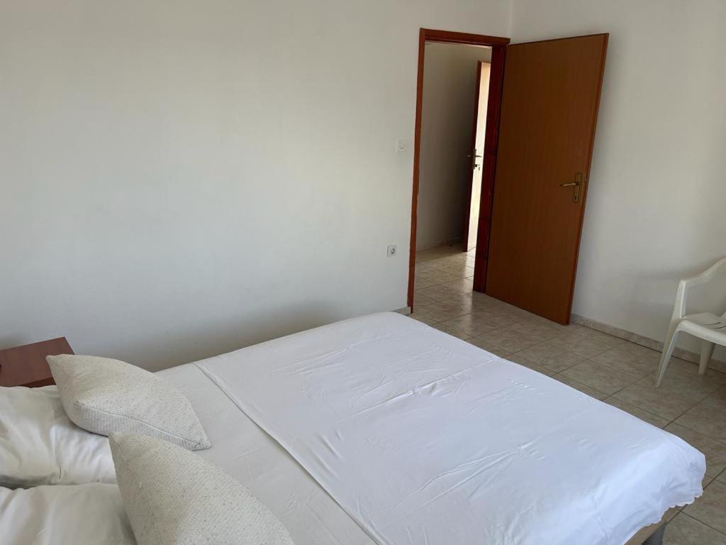 Apartments Puntica Metajna Ngoại thất bức ảnh